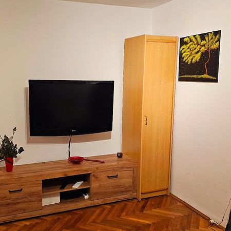 Apartment 22 โอมิช ภายนอก รูปภาพ
